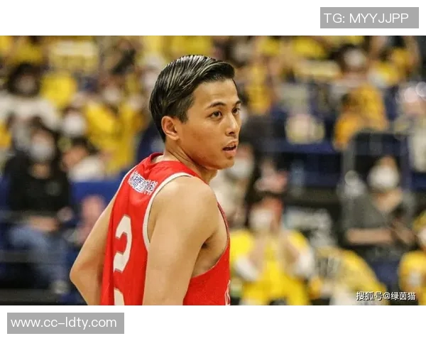 媒体人分析富坚勇树与科克末节默契配合中国男篮喜迎胜利新希望